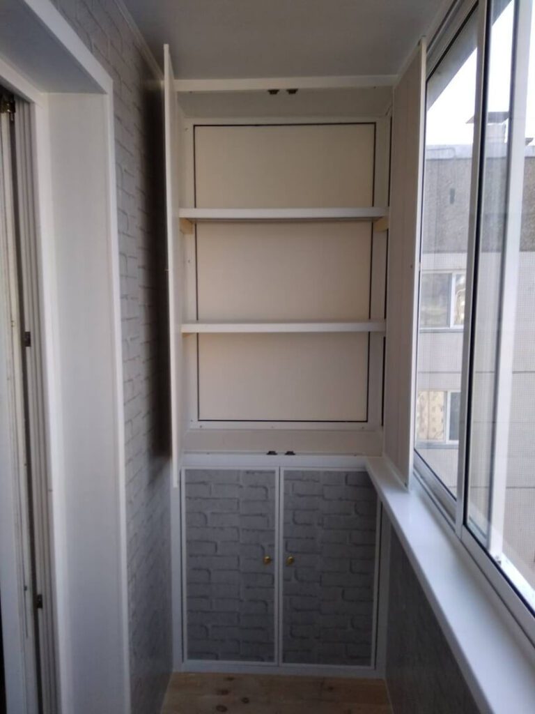 Шкаф для хрущевского балкона фото
